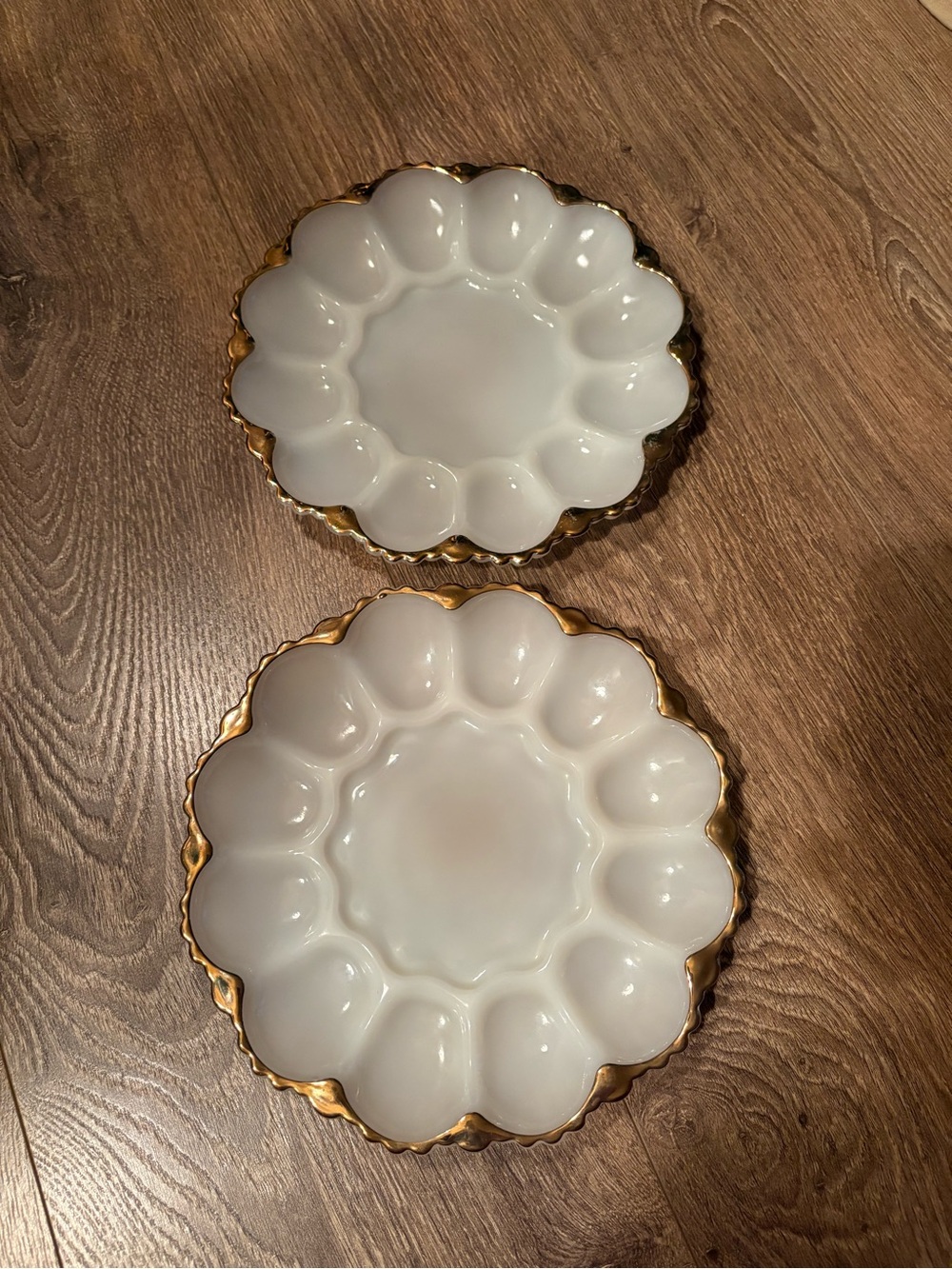 TWO - Vintage Milk Glass Deviled Egg Plate Gold Trim – Anchor Hocking Style